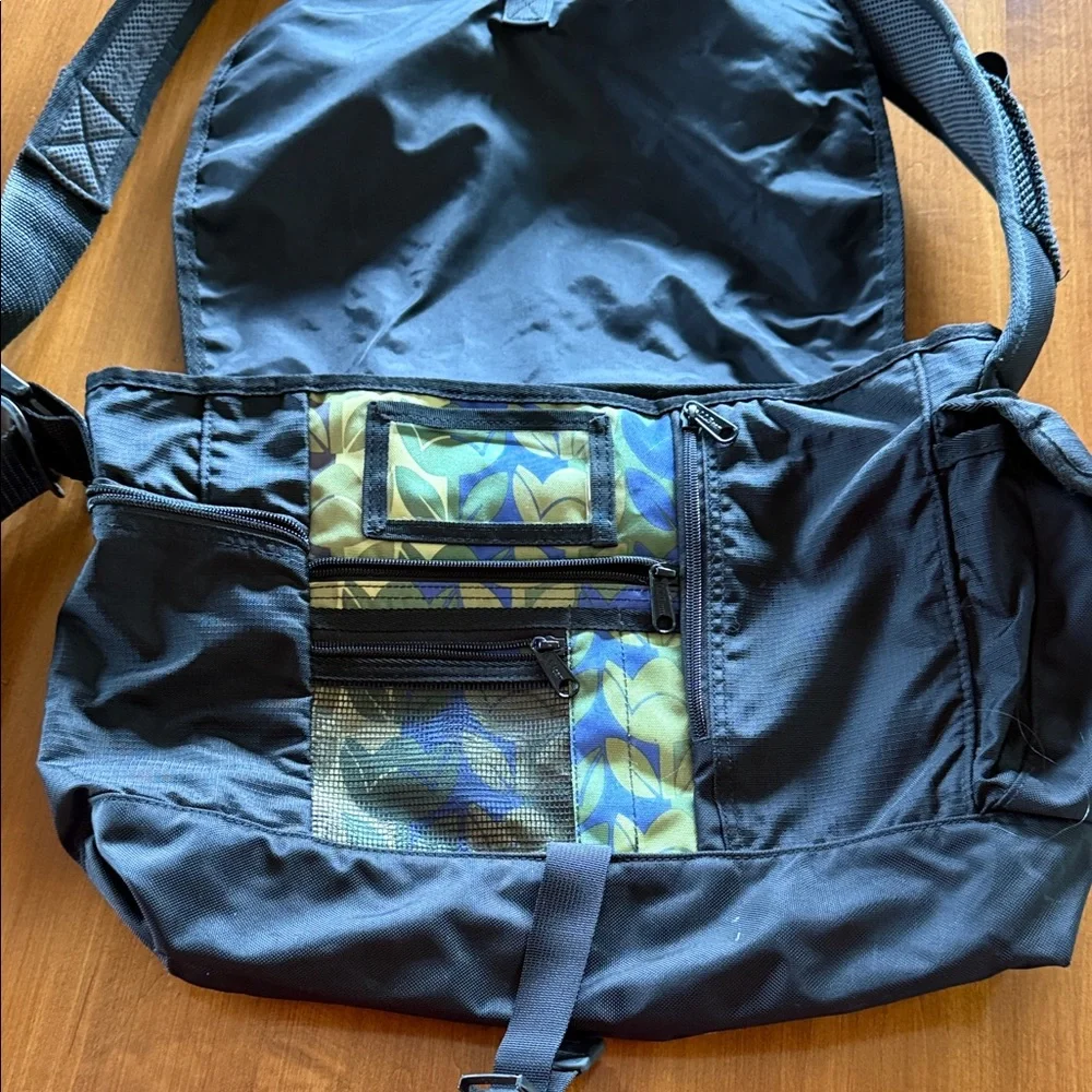 L.L. Bean Black and Blue Leaf Pattern Laptop Bag
